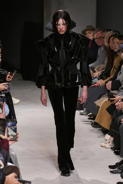 Look 31